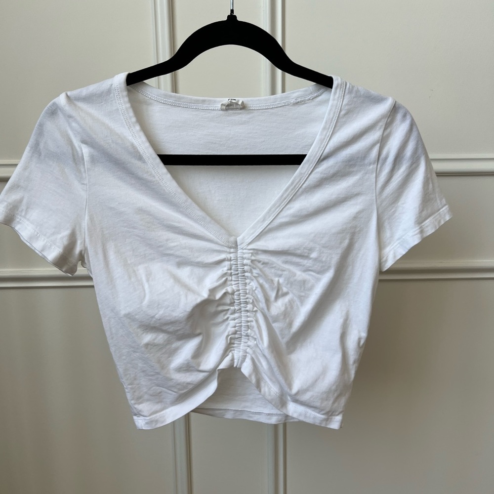 Aritzia Wilfred Free Levant T Shirt